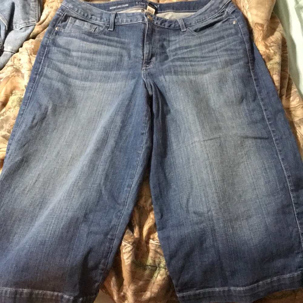 Lane Bryant wide leg denim capris